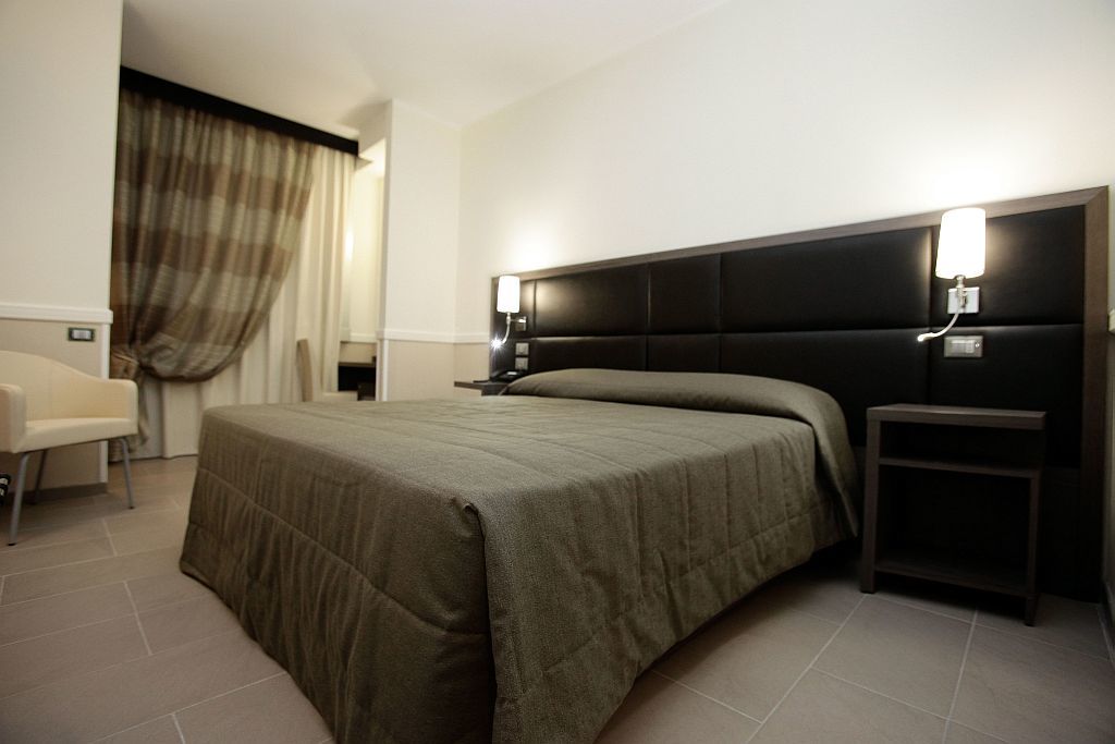 Hotel Artis Roma Dış mekan fotoğraf